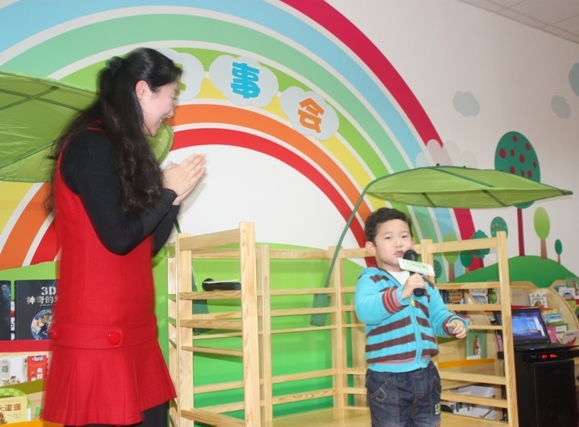 小聽(tīng)眾現(xiàn)場(chǎng)演繹自己的新春故事