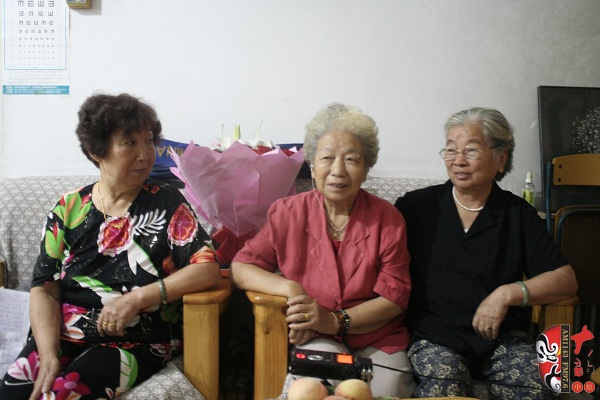 越調(diào)名老藝人雷桂花、劉巧蓮、劉玉蘭回首往事