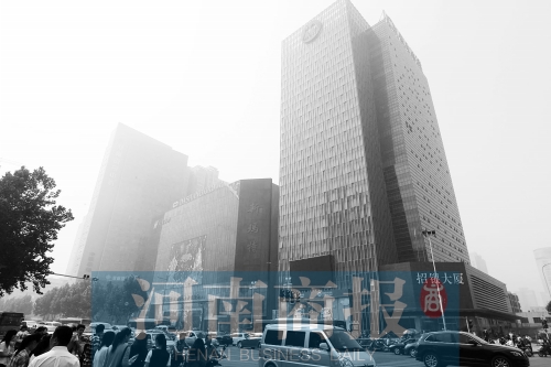 昔日關(guān)虎屯所在地，如今成鄭州最繁華地段之一 記者 鄧萬(wàn)里/攝