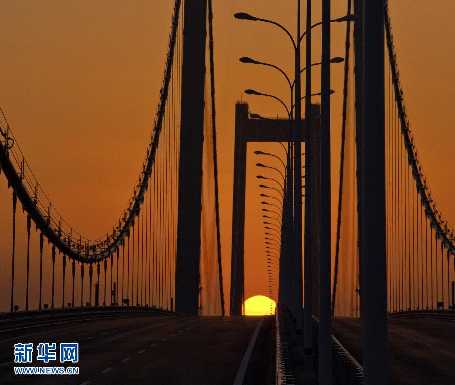 江蘇泰州長(zhǎng)江公路大橋即將通車 江蘇泰州長(zhǎng)江公路大橋即將通車