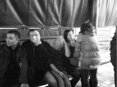 圖為打斗中受傷的武漢游客。