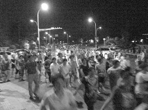 廣場(chǎng)舞大媽“轉(zhuǎn)行”暴走 廣場(chǎng)舞大媽“轉(zhuǎn)行”暴走