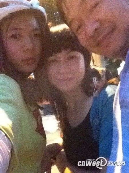 7月13日，廖靖文終于回到宜春家中，與父母團聚。（圖片來源：西部網(wǎng)）