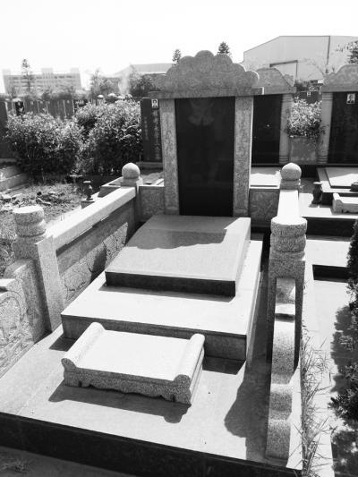 ?？诓糠帜箞@賣活人墓 價格數千至十幾萬元不等