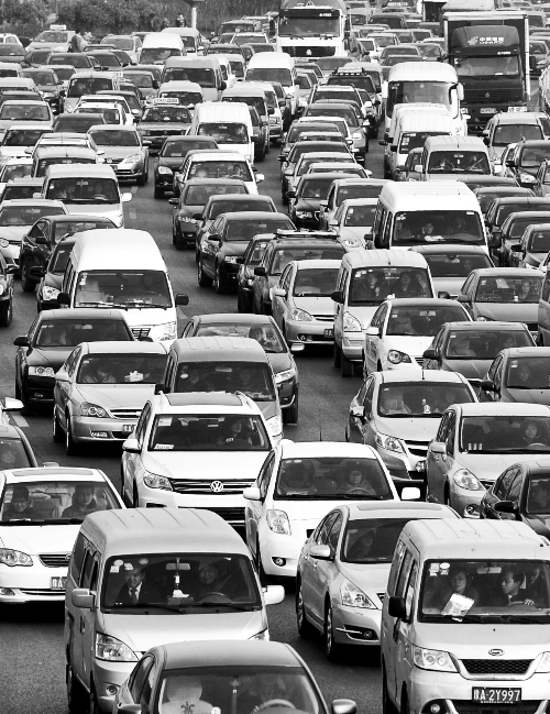 新規(guī)出臺(tái)，讓車主有了用車保障。