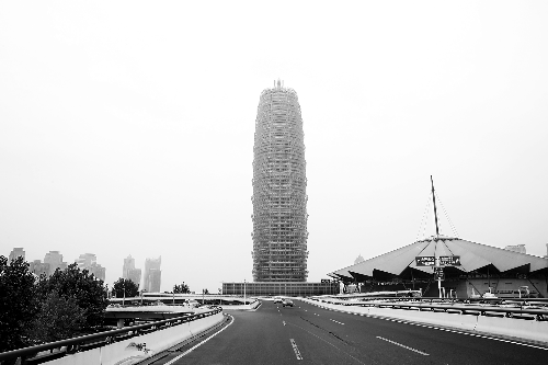 在鄭東新區(qū)CBD，“虛擬辦公室”業(yè)務(wù)已悄然出現(xiàn)　河南商報(bào)首席記者 楊東華/攝