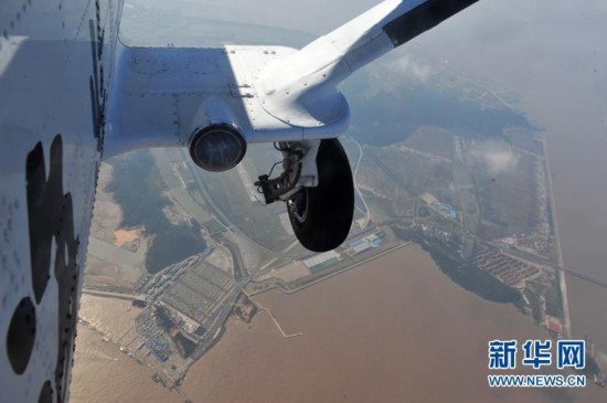 海監(jiān)飛機(jī)釣魚島遭攔截 海監(jiān)飛機(jī)釣魚島遭攔截