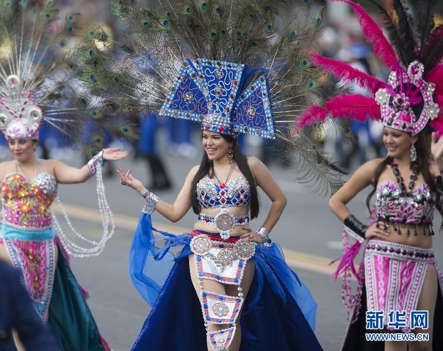 美國(guó)帕薩迪納舉行第124屆玫瑰花車游行 美國(guó)帕薩迪納舉行第124屆玫瑰花車游行