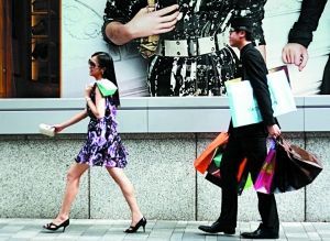 香港購物，普遍低于平日八折