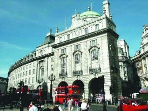 倫敦，沒有最低只有更低