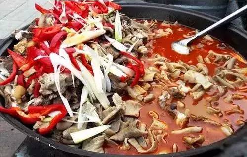 新疆奇葩”黑暗料理“ 你吃過嘛？