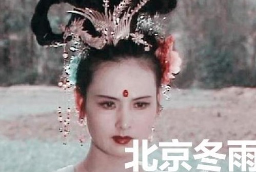 邱佩寧昔日劇照。