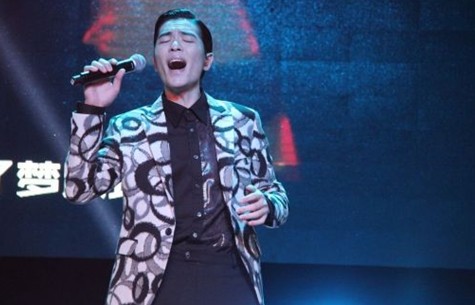 蕭敬騰被網(wǎng)友奉為“雨神”。