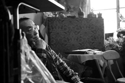 昨日，朱令父親吳承之說，這些年來他們一直在等待事件調(diào)查結(jié)果。新京報(bào)記者 王嘉寧 攝