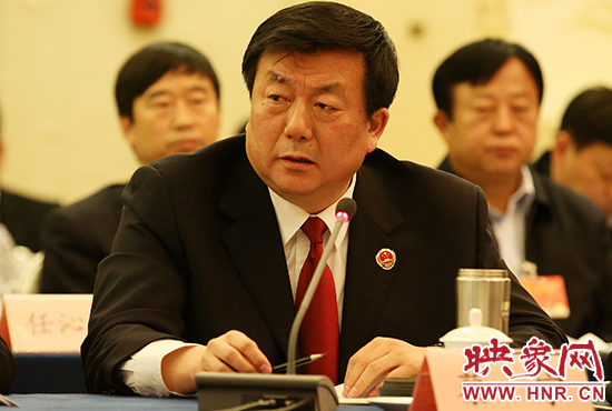 全國(guó)人大代表、河南省人民檢察院檢察長(zhǎng)蔡寧