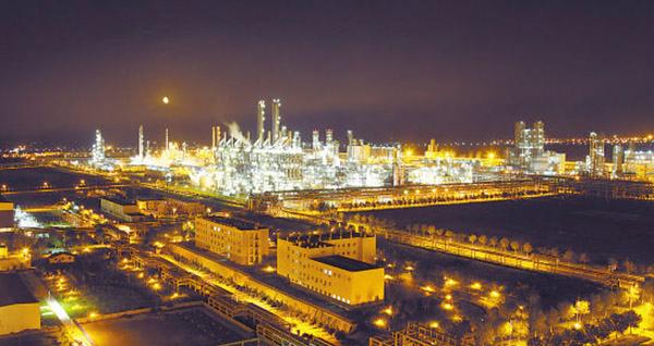 中石油獨(dú)山子石化公司 中石油獨(dú)山子石化公司