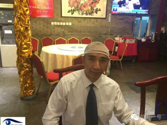 苗女士同行的李律師頭部受傷。