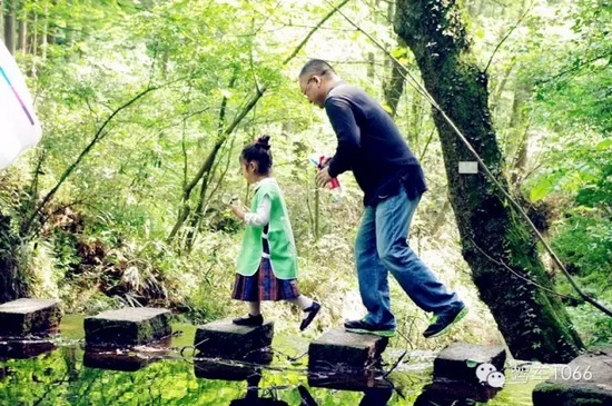 寶貝，爸爸會永遠(yuǎn)在你身后保護(hù)你