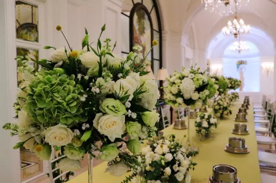 高貴典雅，花香襲人。