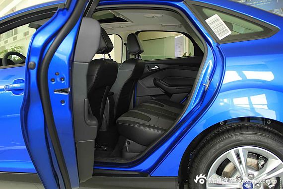 　?？怂箖蓭?jīng)典1.8MT 時尚型