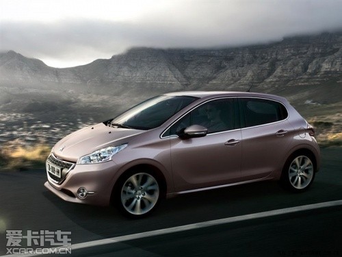 全新標(biāo)致208普通版車(chē)型 全新標(biāo)致208普通版車(chē)型