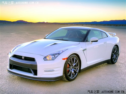 2014款日產(chǎn)GT-R 2014款日產(chǎn)GT-R