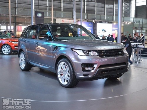 路虎攬勝運(yùn)動(dòng)版RS 路虎攬勝運(yùn)動(dòng)版RS