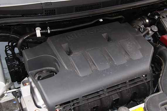 東風(fēng)日產(chǎn)啟辰D50引擎底盤(pán)