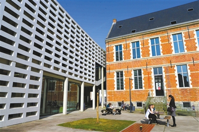 位于布魯日的歐洲學(xué)院。