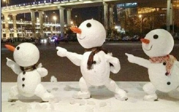 創(chuàng)意十足！日系列卡通雪人走紅