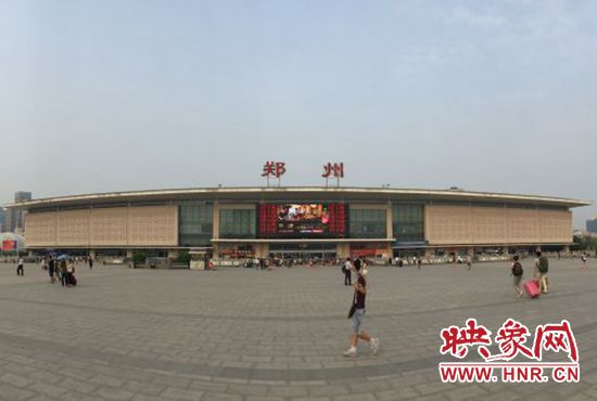 目前，鄭州前往上海、廣州等方向的火車(chē)票較為搶手。