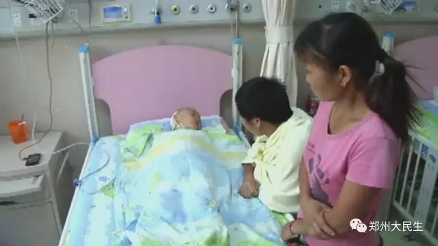 剪刀插入6歲女孩頭部 圖片讓人心驚膽戰(zhàn) 剪刀插入6歲女孩頭部 圖片讓人心驚膽戰(zhàn)