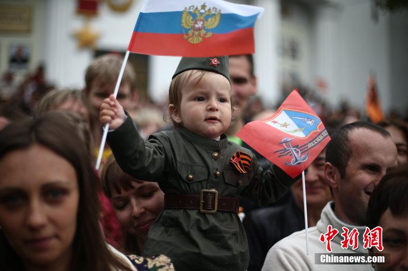 克里米亞塞瓦斯托波爾慶祝衛(wèi)國(guó)戰(zhàn)爭(zhēng)勝利69周年