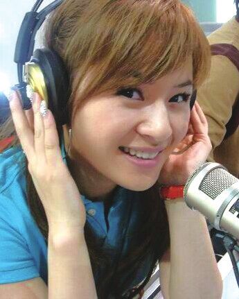 王婧個人博客照片。