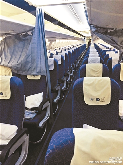 年關(guān)將近，很多人回家的票還沒有著落，而昨日凌晨，一架從武漢飛往廣州的航班上只有一名女乘客，偌大的客機成了一個人的專機。