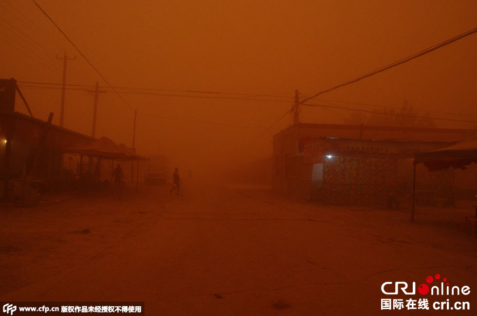 巴扎上變得寂靜無聲?！D片來源：CFP