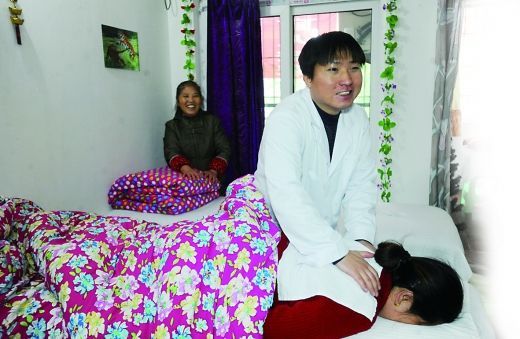 從失明絕望到振作開店，盲小伙陳冬經(jīng)歷重生