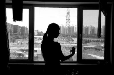 男子疑患易性癥赴泰變性 男扮女裝天天約會 男子疑患易性癥赴泰變性 男扮女裝天天約會