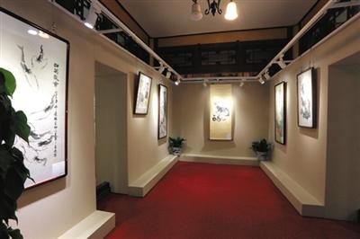 去年6月，益壽堂舉辦了“紀念頤和園對公眾開放一百周年書畫展”。