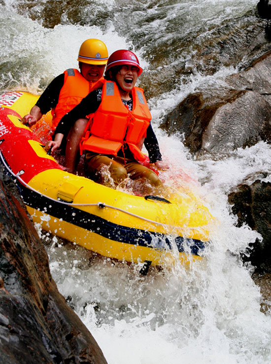 豫西大峽谷對(duì)全國中、高考學(xué)子0元門票開放(圖)
