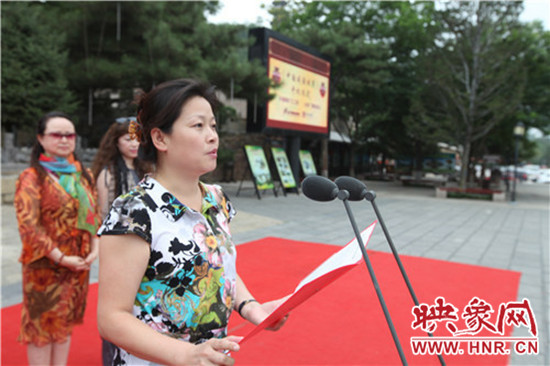 《中國(guó)成語(yǔ)故事》在國(guó)家5A景區(qū)皇城相府開(kāi)機(jī)拍攝 《中國(guó)成語(yǔ)故事》在國(guó)家5A景區(qū)皇城相府開(kāi)機(jī)拍攝