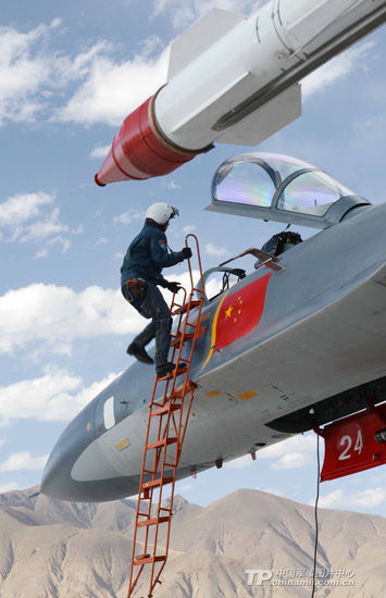 韓媒稱我殲11殲10應(yīng)配遠程巡航導(dǎo)彈備戰(zhàn)南海 韓媒稱我殲11殲10應(yīng)配遠程巡航導(dǎo)彈備戰(zhàn)南海