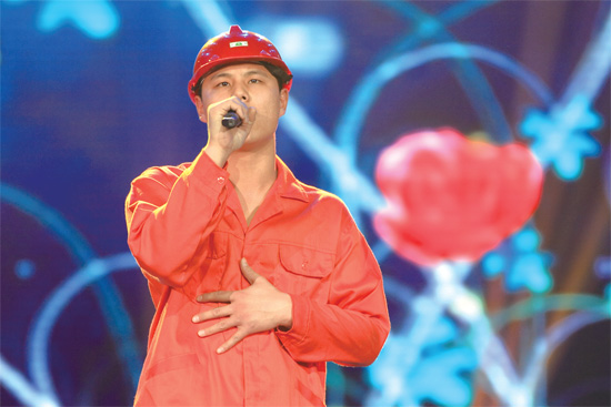 《開口就唱》新年歌會，百姓歌手唱享幸福