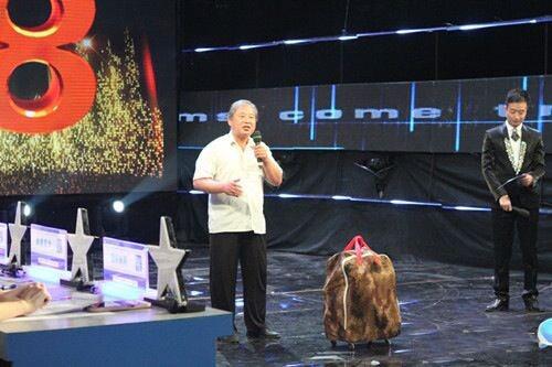 年近七旬創(chuàng)業(yè)老伯，這種創(chuàng)業(yè)精神你感動(dòng)了嗎？